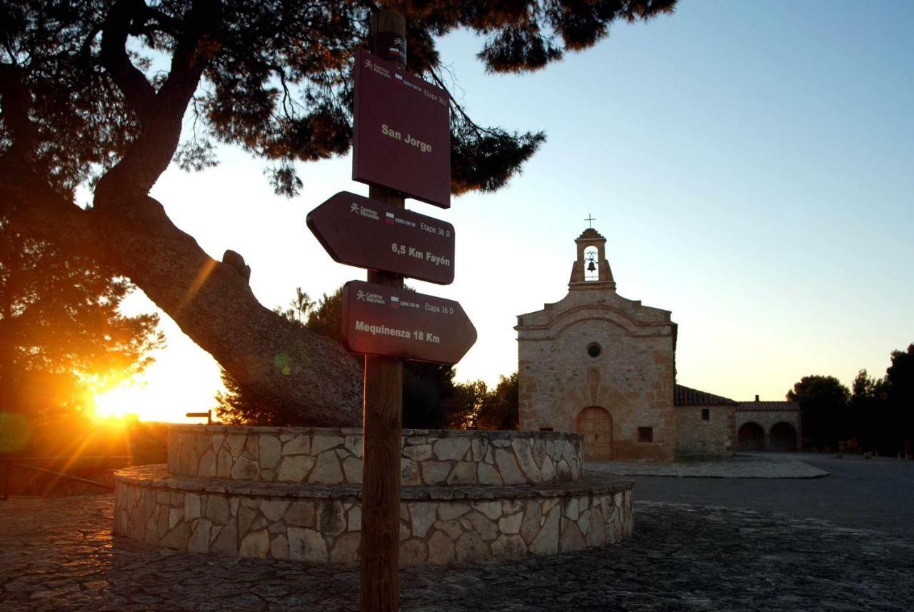 Hostal Roca Fayón 외부 사진